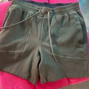 Men's Lululemon Textured Double Knit Shorts